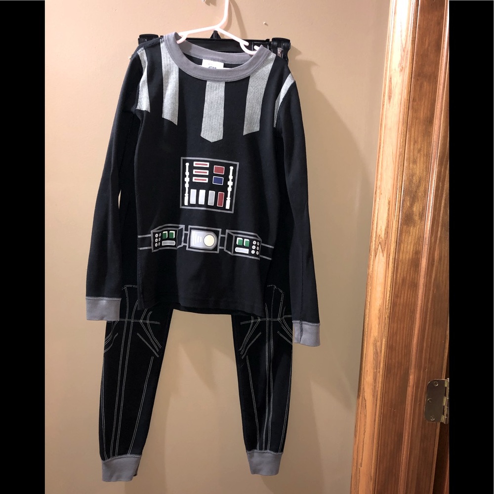 Hanna Andersson Star Wars Darth pajamas